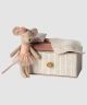 Little Sister Dancing Mouse with Day Bed