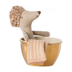Big Sister Rose Mouse Spa & Wellness